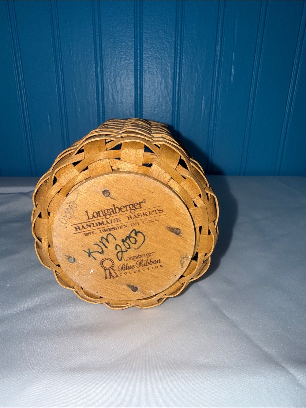 2003 Longaberger Basket with Dark Rim Accent - Picture 2 of 6